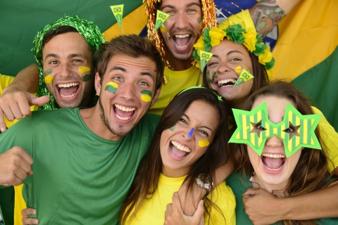 월드컵 축제의 열기를 안심하고 즐기고 싶다면 피임을 미리 준비하고 대비하는 것이 좋은 방법이 될 수 있다.