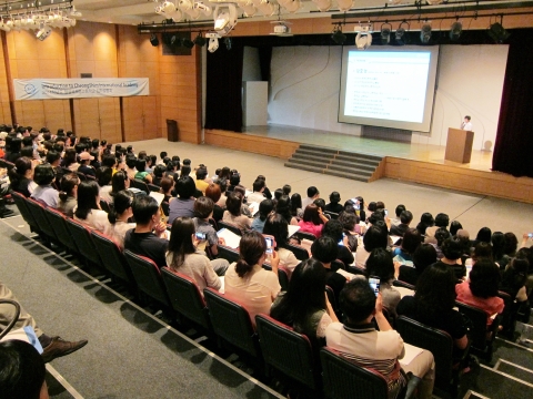 청심국제중∙고등학교는 7월 8일부터 7월 17일까지 전국을 대상으로 2015학년도 찾아가는 입학설명회를 실시한다.