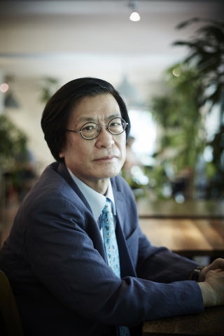 이강백 작가