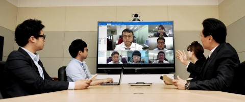 멀티뷰(MultiView) 화상회의 온라인 서비스 중 화상회의 화면