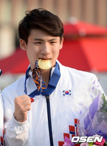 2014년 인천아시안게임 우슈 남자 부문에서 호원대 이하성 학생이 금메달을 획득하였다.