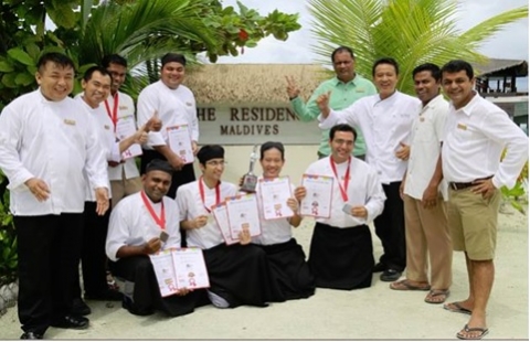 The Hotel Asia food Competition에서 더레지던스 몰디브의 요리사들이 30개의 리조트 350여명의 전문 요리사들이 참가한 요리대회에서 우수한 상을 휩쓸었다.