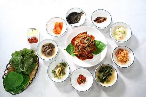 핀외식연구소는 50년 전통의 식당인 대청마루를 소개했다.