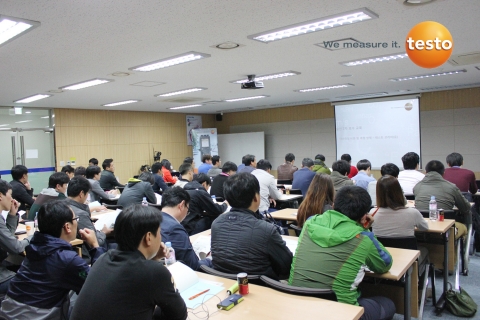 테스토코리아가 대한설비공학회의 인증을 받은 TAB 전문기술자를 대상으로 TAB 전문기술인 보수교육을 실시한다