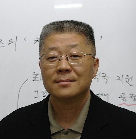 대치동 신우성논술학원의 인문계논술 이백일 선생
