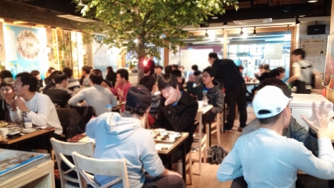 해물포차 오징어와 친구들은 최근 창업자의 부담을 낮출 수 있는 업종 전환형 소자본 창업 상품을 선보였다.
