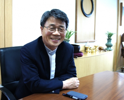 신명국 교무