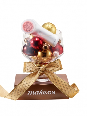 메이크온은 2014 웹어워드 코리아 화장품쇼핑몰 분야 대상을 수상했다.