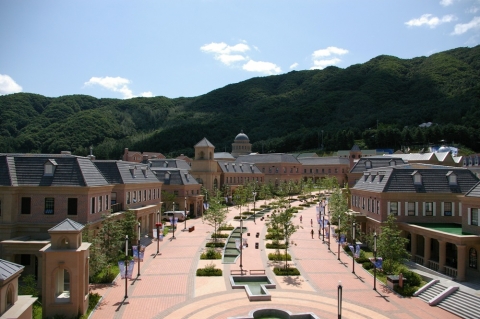 경기영어마을 양평캠프에서 1월 9일(금)부터 11일(일)까지 2박3일 과정으로 ‘제1회 초등학생 모의UN총회’가 열린다.