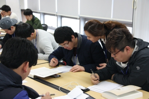 부산사회복무교육센터에서는 2015년부터 사회복무요원들의 정신건강을 위해 정신건강상담센터를 시범운영한다.