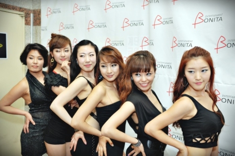 리얼살사가 왕초보반 수강자를 모집한다
