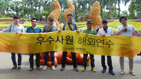 경남제약 우수영업사원이 방콕·파타야에서 해외연수를 실시했다