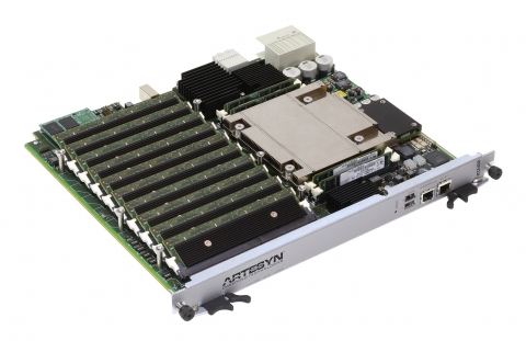 아티슨 임베디드 테크놀로지(Artesyn Embedded Technologies)가 단일 ATCA 블레이드에 강력한 인텔 Xeon 서버와 고밀도 DSP 미디어 엔진을 통합한 ATCA-8330을 출시했다.