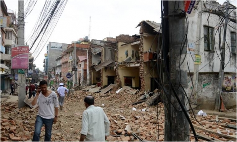 W-재단이 네팔 지진 피해지역에 긴급구호를 실시한다.