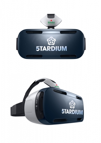 하이네켄 스타디움 체험이 가능한 가상현실 기기 삼성 기어 VR