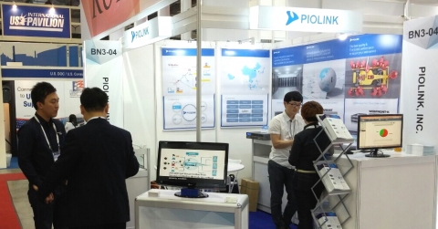 파이오링크가 글로벌 정보통신 박람회 커뮤닉아시아 2015에 참가하여 자사 보안 제품을 선보인다.