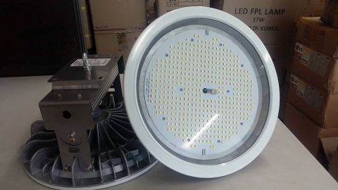 에코로라 수출용 전략형 LED공장등