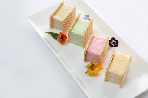 아이스크림 와퍼 샌드위치 (Ice Cream Wafer Sandwich)