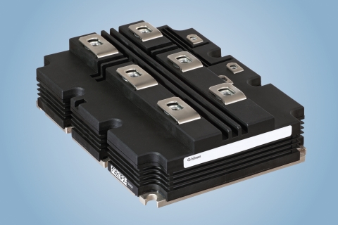 인피니언 테크놀로지스가 IGBT와 프리휠링 다이오드 기능을 단일 칩으로 통합한 6.5kV 전력 모듈을 출시했다.