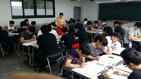 부산사회복무교육센터가 창원지역 사회복무요원을 대상으로 찾아가는 직무교육 심화과정을 실시했다