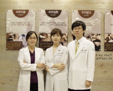 부산 아마르한의원네트워트 의료진. 오른쪽부터 신상호 원장, 윤정민 원장, 허정은 원장