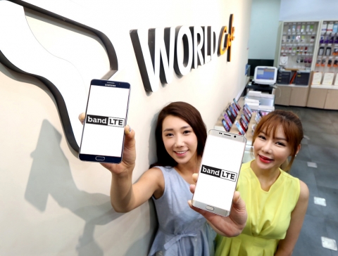 SK텔레콤은 삼성전자 플래그십 스마트폰 갤럭시 노트5, 갤럭시 S6 edge+를 출시했다
