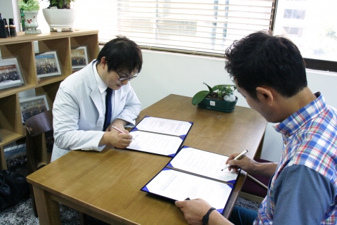키움리더쉽센터와 디자인위드유 뷰티온이 업무협력을 체결했다