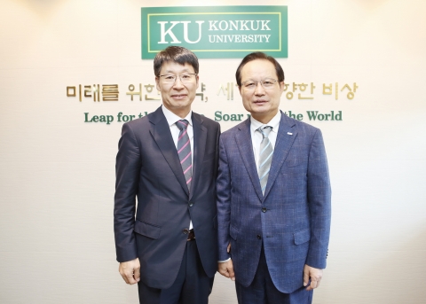 건국대학교 총동문회 산하 건국장학회가 제10대 회장에 임기주(환경공학 84) 회장이 취임하면서 본격적인 장학기금 모금운동을 전개한다