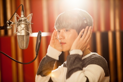 새시대 통일의노래 원 드림 원 코리아 녹음을 위해 스튜디오를 찾은 EXO 백현