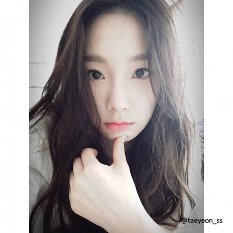 인스타그램이 2015년 한 해 동안 가장 많은 인기를 얻은 인물, 장소 등 화제의 콘텐츠를 공개했다 (사진출처, 태연 인스타그램 @taeyeon_ss)