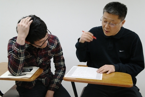 대치동 신우성학원 이백일 선생은 서울교대 정시면접 시험방식을 분석하여 실전면접을 지도한다