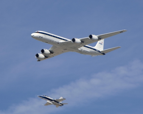 나사 하늘 실험실 DC-8