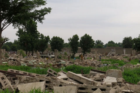 보코하람과 나이지리아 군의 지속된 충돌로 폐허가 된 마을
