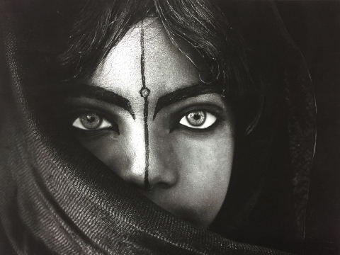 제33회 국제사진예술연맹(FIAP) 국제흑백사진비엔날레 골드메달리스트 예멘 Abduliah Mohammad Othman, Msugahuy Tradition