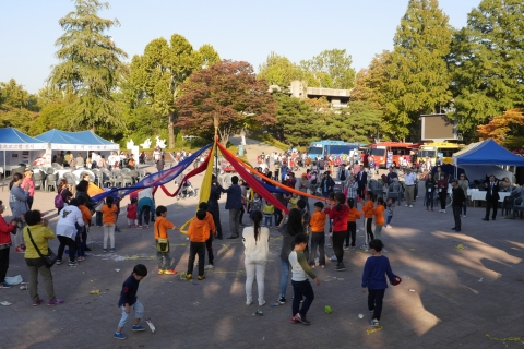 2016 서울 전통놀이문화 축제가 22일 서울어린이대공원에서 개최된다