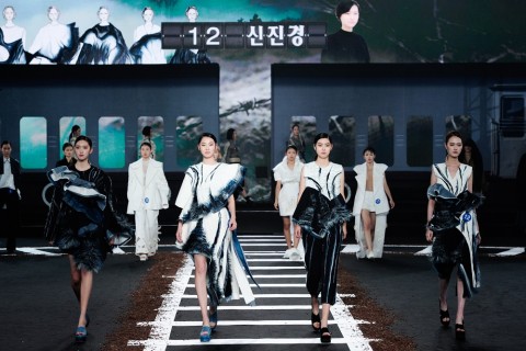 건국대학교는 예술디자인대학 신진경학생이 최근 열린 올해 제34회 대한민국패션대전에서 은상을 수상했다