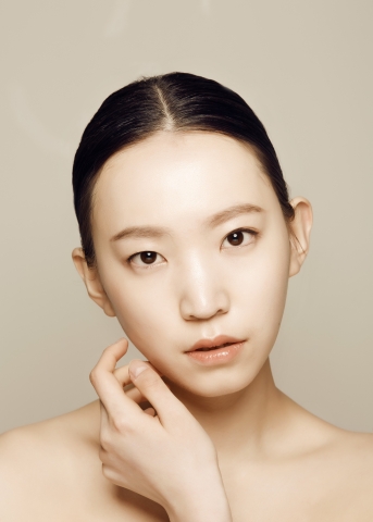 프리미엄 마스크팩 페이스아라가 롯데 면세점 입점 기념 1+1 이벤트를 실시한다