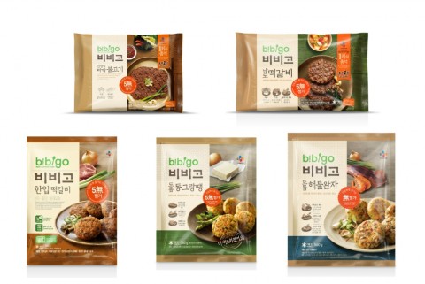 CJ제일제당의 비비고 한식반찬이 설 명절을 앞두고 큰 인기를 끌고 있다