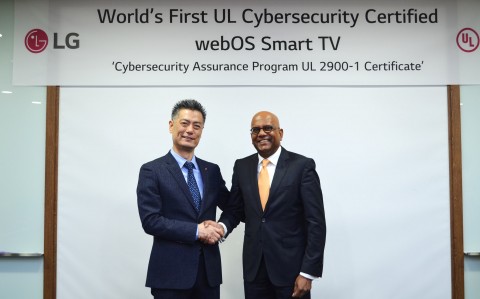 LG전자는 글로벌 안전규격 개발 및 인증 기관인 UL로부터 스마트 TV 플랫폼인 웹OS 3.5에 대한 사이버 보안 인증규격 CAP를 획득했다