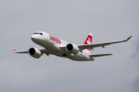 봄바디어가 6번째 CS100 항공기를 스위스국제항공 측에 공식 인도했다