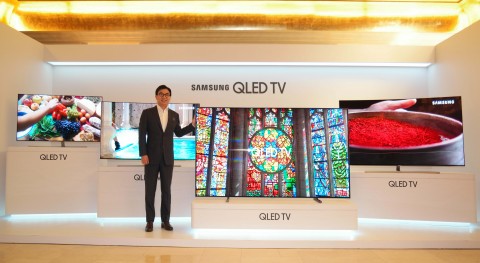 삼성전자는 21일 서울 역삼동 라움 아트센터에서 삼성QLED TV 미디어데이를 개최하고 초프리미엄 제품인 QLED TV와 프리미엄 UHD TV 제품군을 소개했다
