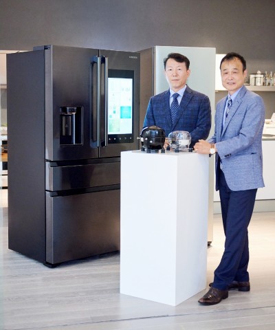 삼성전자가 독일의 규격 인증기관인 독일전기기술자협회로부터 냉장고 핵심부품인 인버터 컴프레서 품질시험에서 21년 수명을 인증받았다
