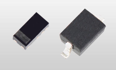 도시바가 모바일 기기에 사용되는 USB 파워라인과 전원 공급 커넥터를 보호해 주는 최신 TVS 다이오드 전원 시리즈 ‘DF2SxxP2’를 출시했다