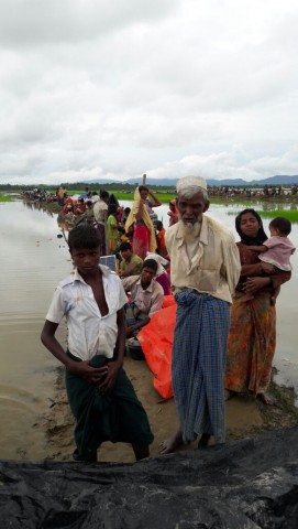 국경없는의사회는 미얀마 라카인 주 내 국제 인도주의 단체 및 국제 구호 활동가들의 독립적·무제한적 접근이 하루빨리 허용될 것을 긴급 촉구한다고 밝혔다. 사진은 라카인 주 미얀마와 방글라데시 국경 지대