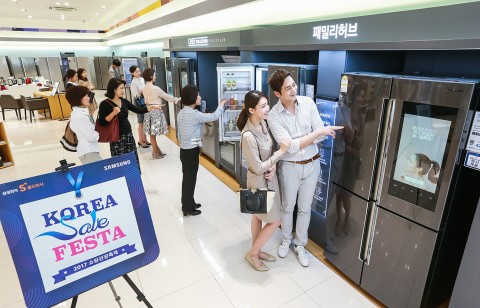 삼성전자가 코리아세일페스타를 맞아 인기 가전∙IT 제품을 할인 판매한다