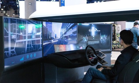 SK텔레콤이 미국 라스베이거스에서 열리는 세계 최대 가전 전시회 CES 2018에서 기아자동차와 5G 자율주행 기술을 선보인다