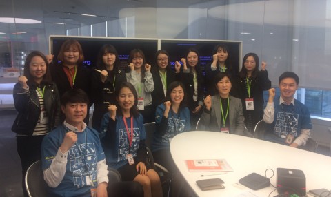 한국여성과학기술인지원센터가 GE-블룸버그 글로벌 멘토링 여대생 45명을 모집한다. 사진은 2017 WISET-블룸버그 글로벌 멘토링 킥오프미팅 참석자들