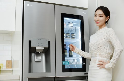 LG전자가 출시한 LG 디오스 양문형 얼음정수기냉장고
