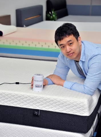 라돈측정기 라돈아이와 삼분의일 전주훈 대표