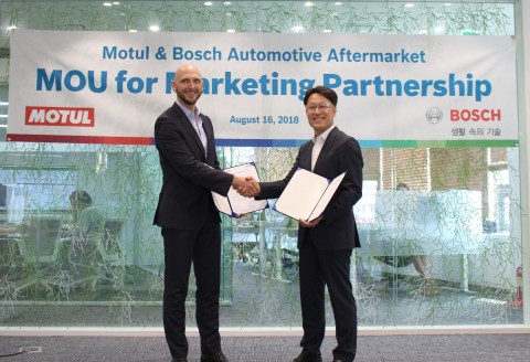 글로벌 윤활유 전문기업인 모튤이 로버트보쉬코리아와 자동차부품 애프터마켓 분야의 비지니스 기회 확대 및 협업을 위한 업무협약을 체결했다